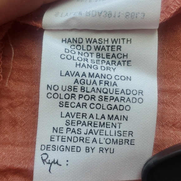 NEW RYU TOP - Picture 7 of 7